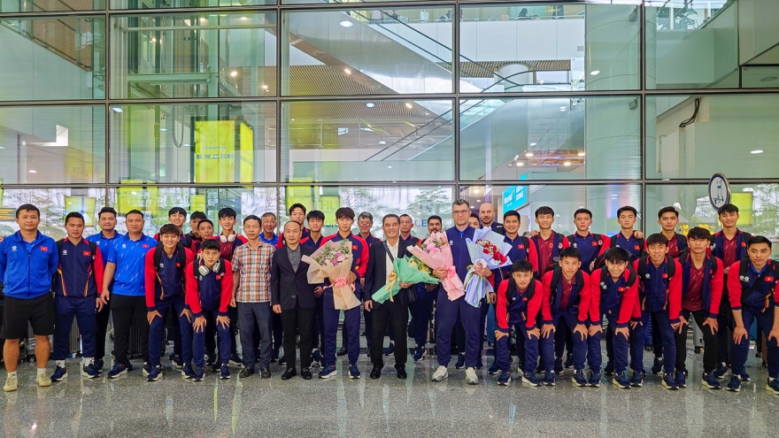 HLV Roland tin nhiều cầu thủ U17 Việt Nam sẽ khoác áo ĐTQG
