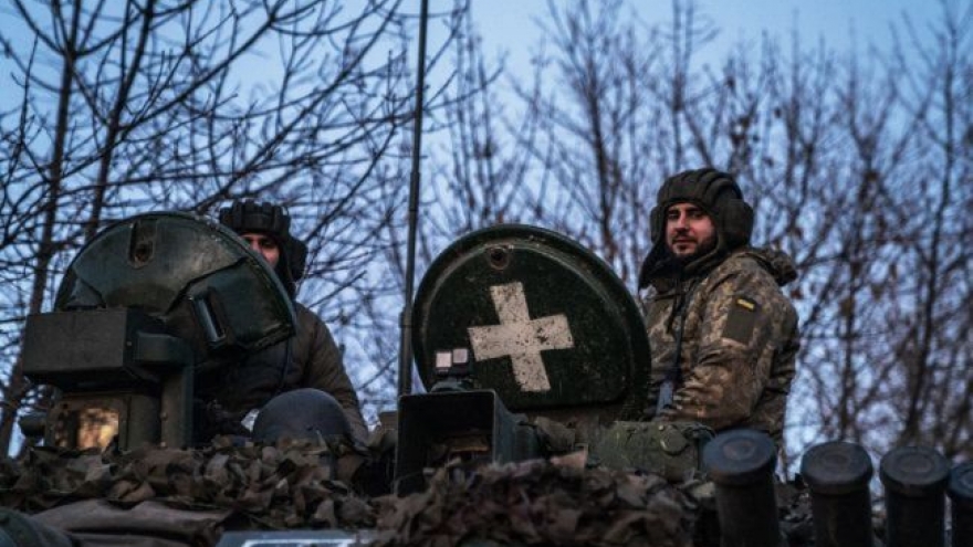 Quốc gia NATO xem xét điều quân đến Ukraine, Nga lập tức cảnh báo rắn