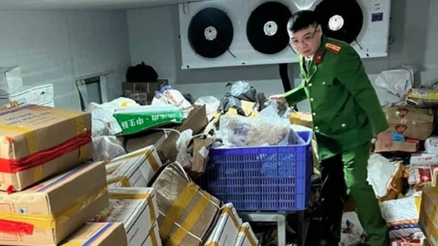 Public security ministry proposes heavier fines, jail time for unsafe food trade