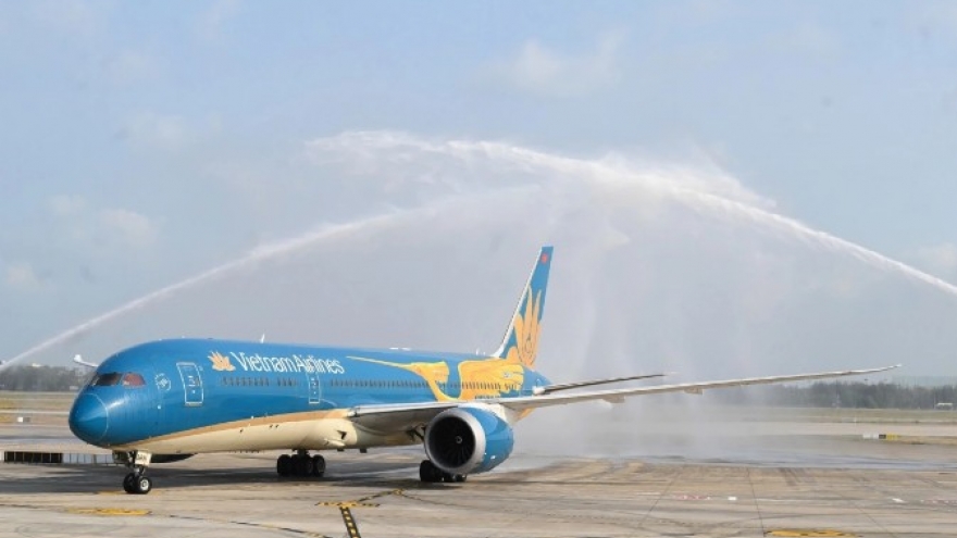 Iconic Lac Bird flight marks launch of Tan Son Nhat’s Terminal T3