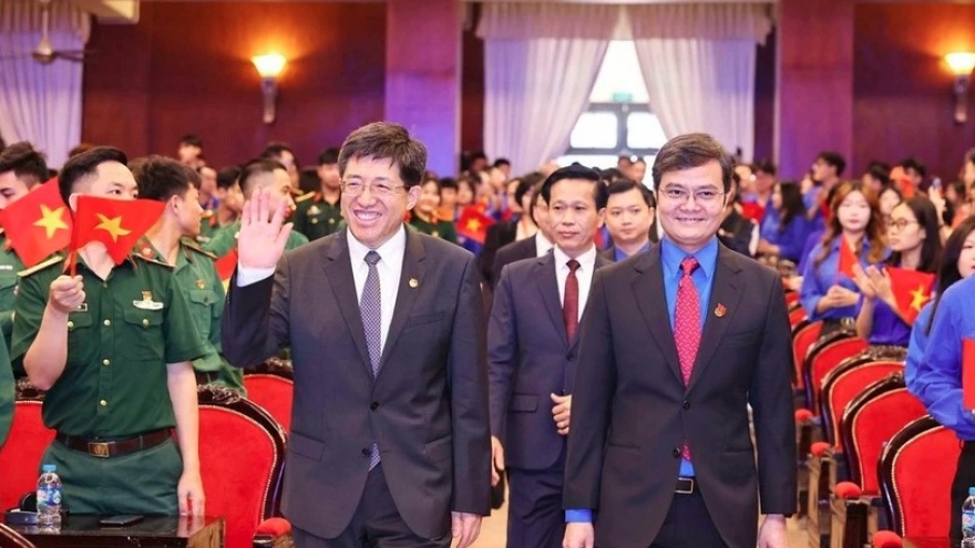 Vietnam–China youth friendship meeting kicks off in Hanoi