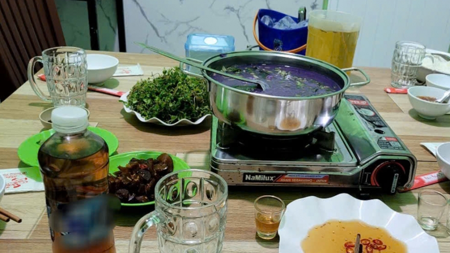 Nhiều cán bộ, công chức của Tòa án huyện Tân Phú Đông (Tiền Giang) bị ngộ độc