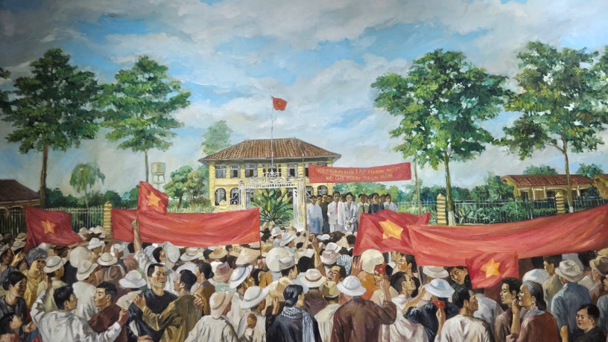 Tiếng nói miền Nam cất cao cánh sóng trong khói lửa chiến tranh