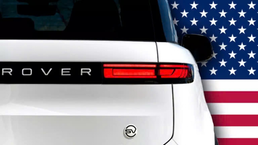 Jaguar Land Rover tạm ngừng xuất khẩu xe sang Mỹ sau lệnh áp thuế 25%