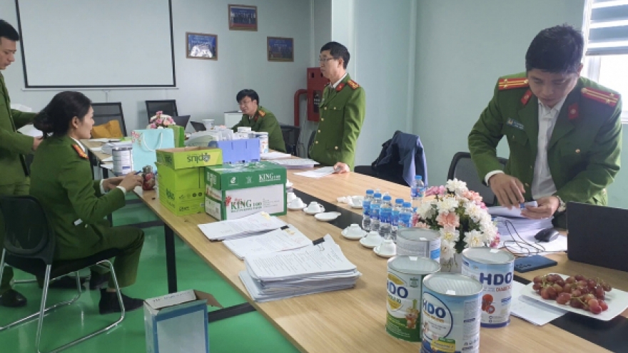 Vụ án sữa giả: Các đối tượng tìm cách đưa hối lộ 150.000 USD để không bị xử lý hình sự