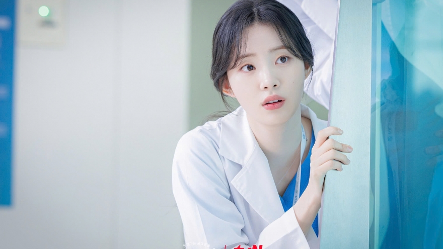 Shin Si Ah – Bông hoa đa diện của điện ảnh Hàn Quốc