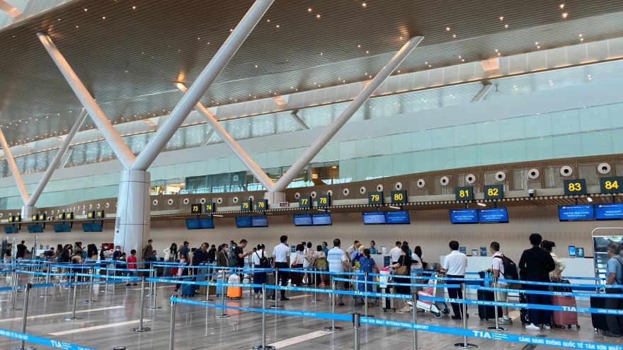 Bộ Xây dựng chỉ đạo xử lý các sự cố tại nhà ga T3 Tân Sơn Nhất
