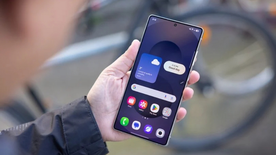 Samsung đẩy nhanh nỗ lực lấy lại niềm tin của khách hàng Galaxy