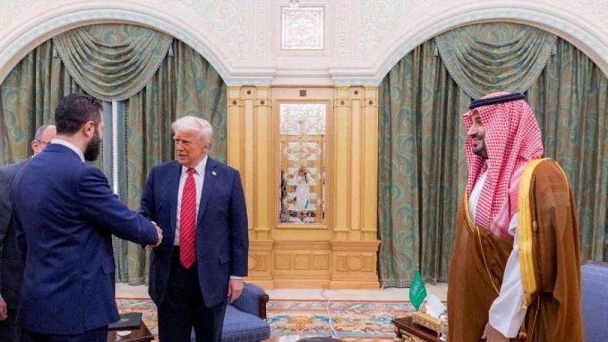 Thổ Nhĩ Kỳ, Mỹ, Syria thảo luận về dỡ bỏ các lệnh trừng phạt đối với Syria