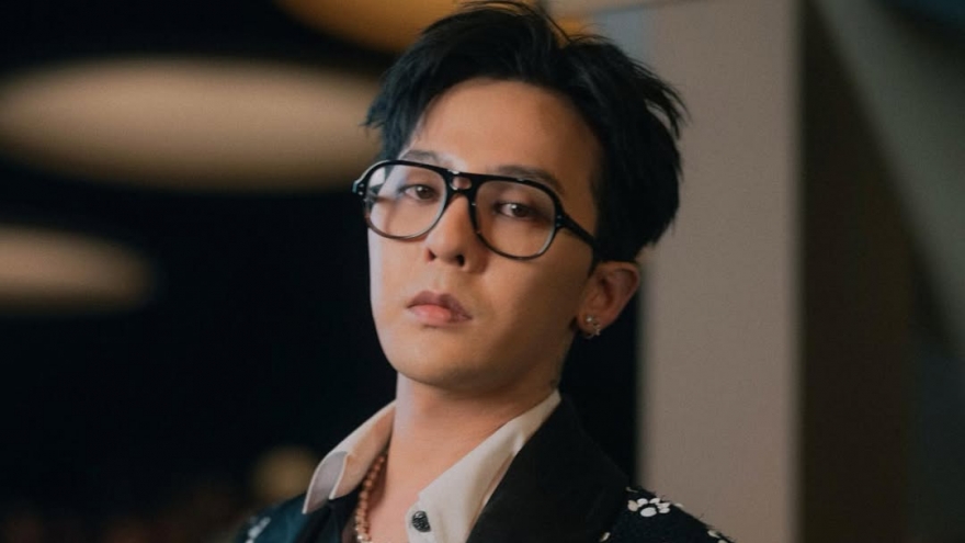 Bộ sưu tập phụ kiện bạc tỷ của "ông hoàng K-pop" G-Dragon