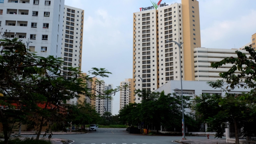 Nhà tái định cư bỏ hoang, vẫn loay hoay tìm phương án xử lý