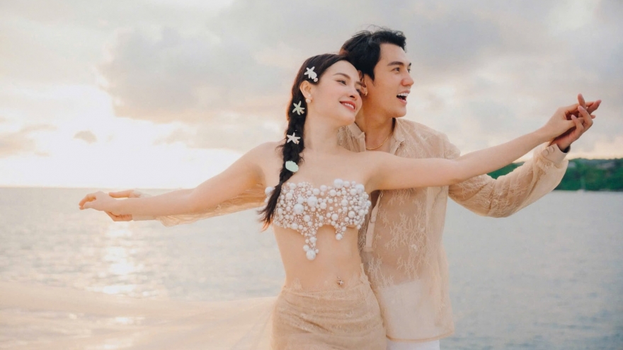 Sao Việt 26/5: Phương Trinh Jolie tình tứ bên ông xã Lý Bình