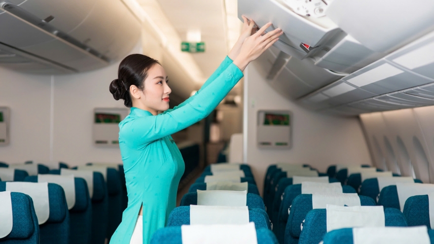 Giữ gìn “Ngôi nhà trên không” - Sứ mệnh thầm lặng của Đoàn tiếp viên
