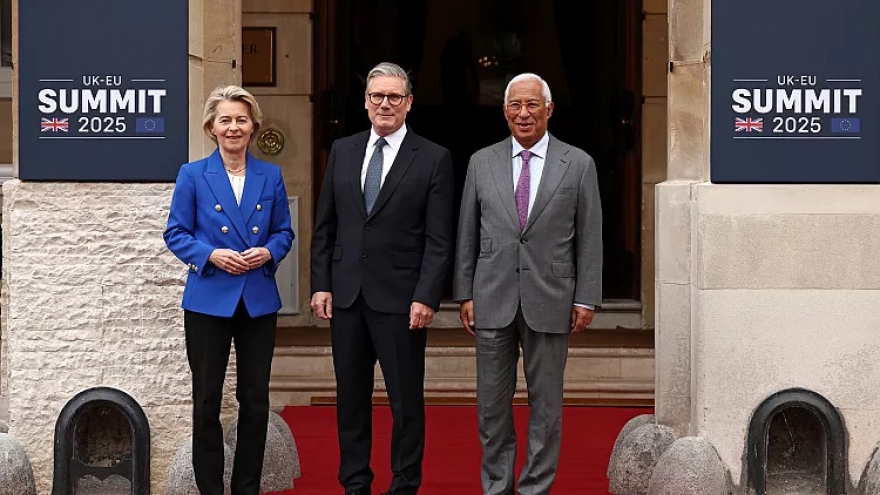 Anh và Liên minh châu Âu (EU) hàn gắn quan hệ sau Brexit