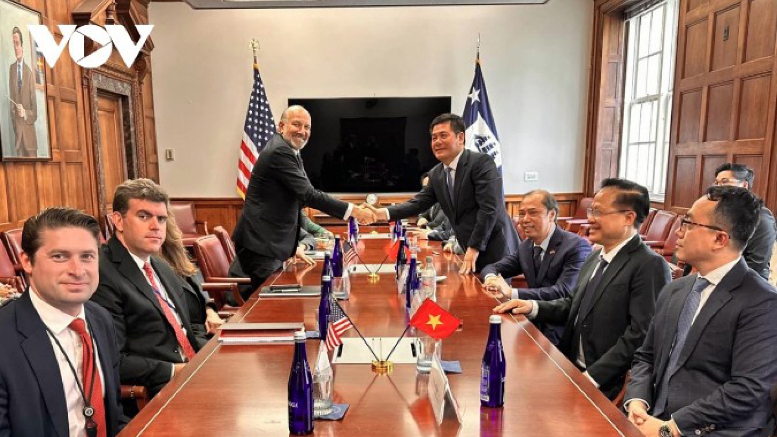 Vietnam reaffirms commitment to balanced, sustainable economic ties with US