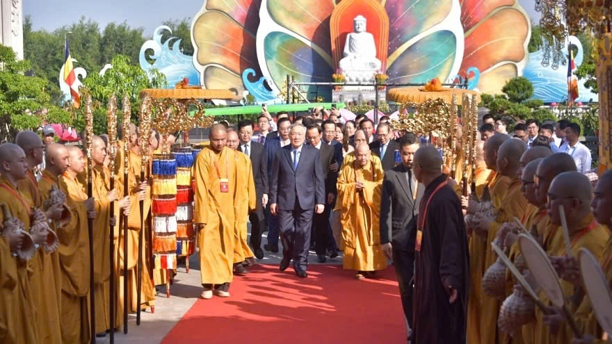 Vesak 2025 closes, adopts Ho Chi Minh City Declaration