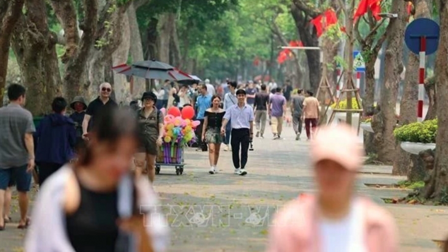 Hanoi sees tourism boost over reunification day holiday