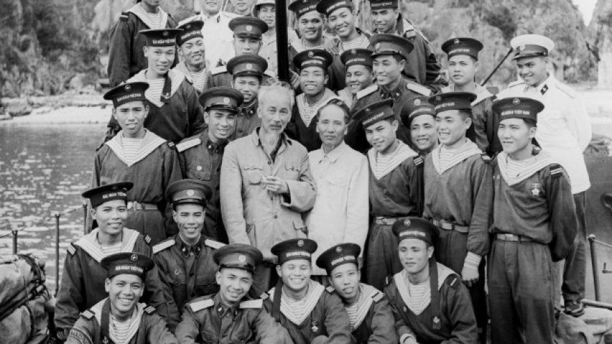 Exhibition in Nghe An marks 135th birth anniversary of President Ho Chi Minh