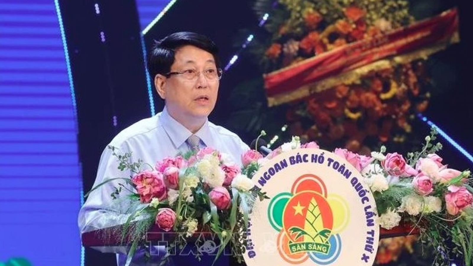 Outstanding youngsters to serve as “ambassadors of inspiration”: President