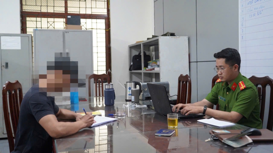 Tìm “việc nhẹ lương cao”, 2 người dân Bắc Kạn bị lừa sang Myanmar