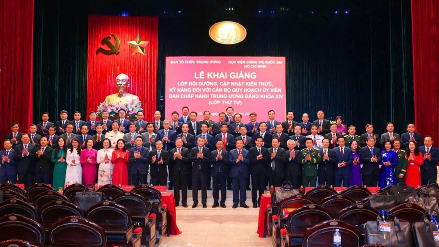 Khai giảng Lớp bồi dưỡng cán bộ quy hoạch Ủy viên Trung ương khóa XIV