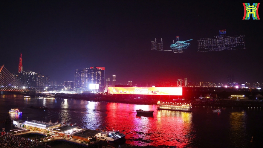 Tối nay 1/5, TP.HCM không trình diễn 10.500 drone