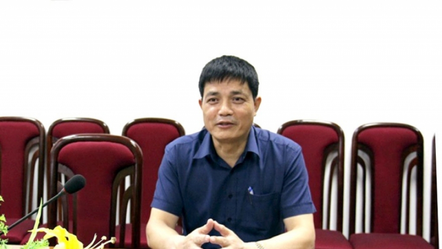 Bắt tạm giam nguyên Cục trưởng Cục ATTP Bộ Y tế cùng nhiều đồng phạm