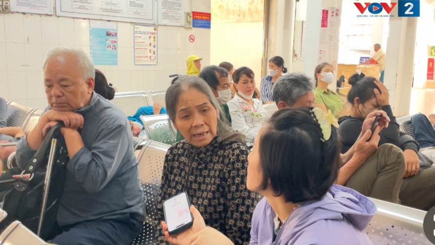 Vụ việc ở BV Đa khoa Nam Định: Không chỉ tiền mà là tư duy tiếp đón người bệnh