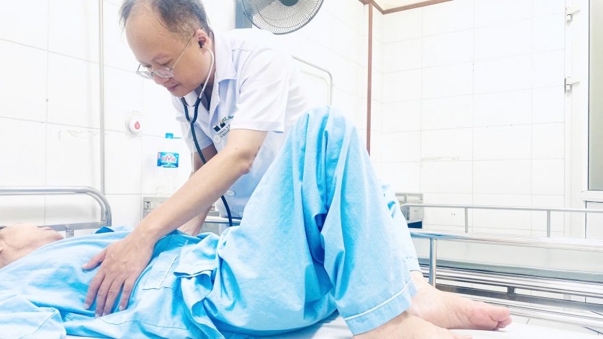 Biến chứng nguy hiểm của bệnh sởi ở người trưởng thành