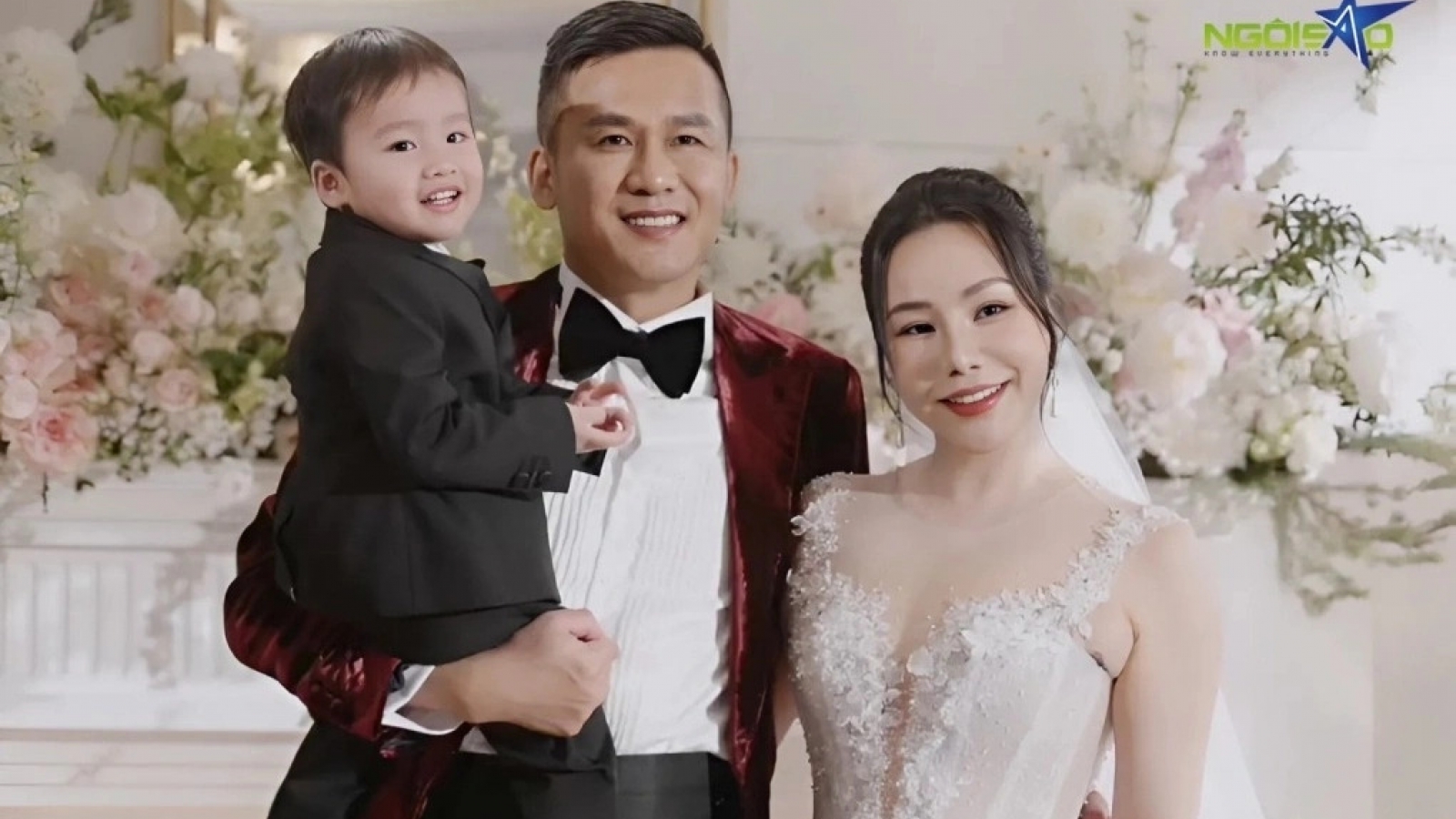 Sao Việt 18/5: Hồ Quỳnh Hương khóc khi nghe con trai nói yêu bố mẹ