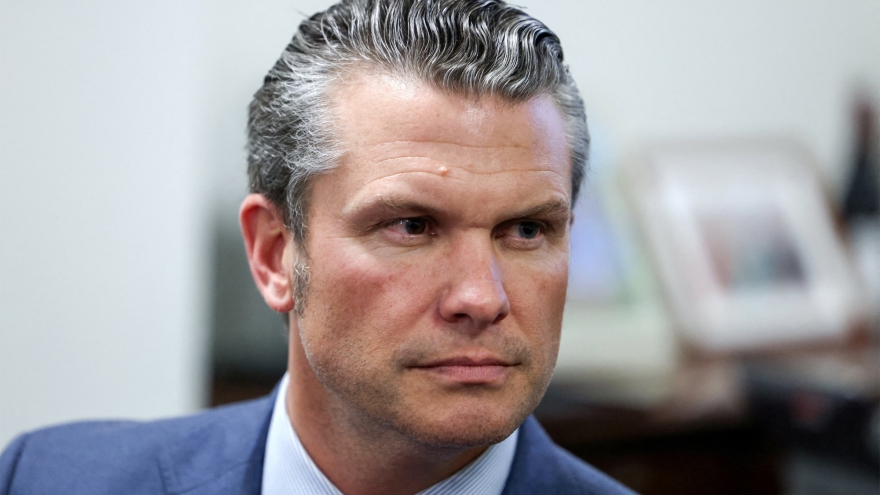 Lầu Năm Góc “hỗn loạn", Bộ trưởng Quốc phòng Mỹ Hegseth khó giữ ghế?