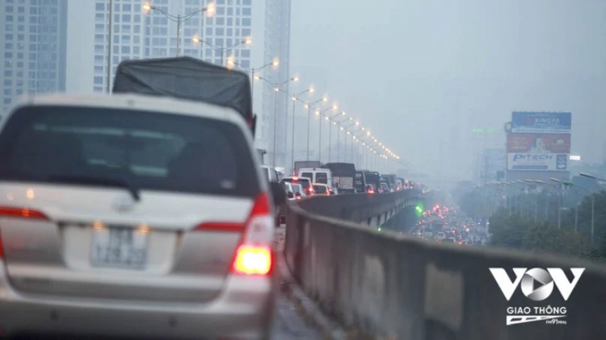 Tiêu chuẩn khí thải ô tô: Lộ trình đừng quá đường đột