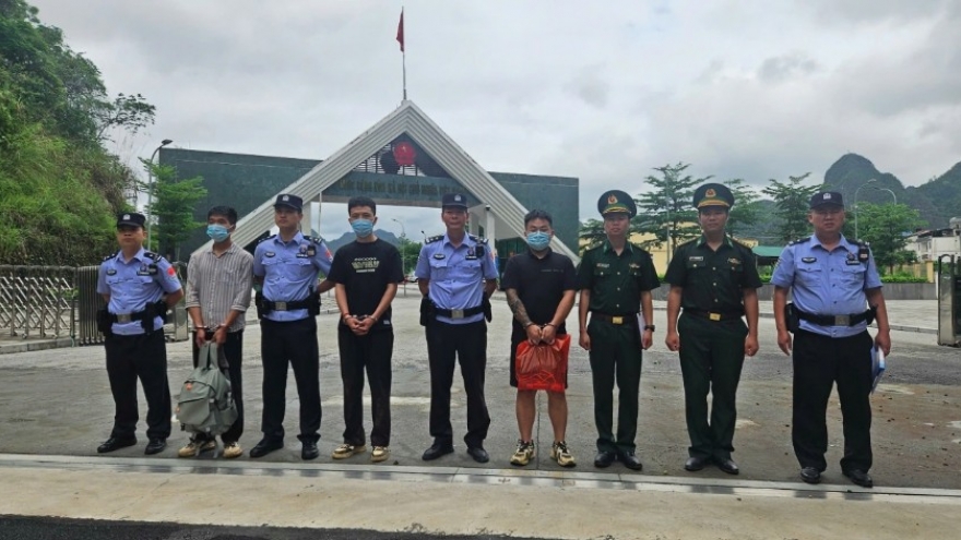 Three Chinese nationals arrested for illegal entry into Vietnam