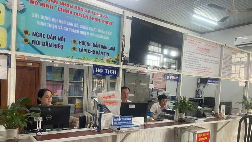 97 cán bộ ở Đồng Nai xin nghỉ hưu trước tuổi và xin thôi việc