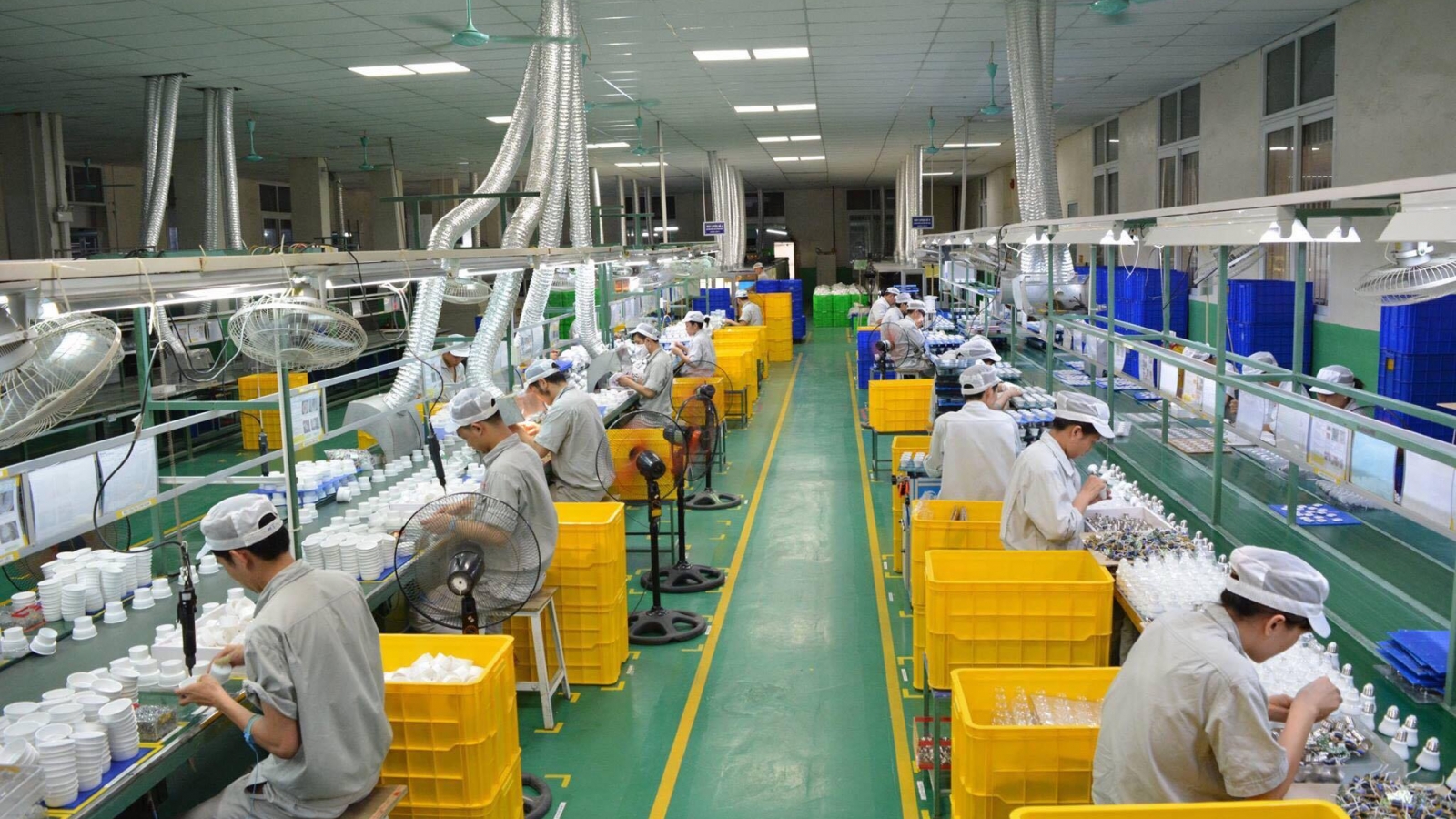 Giải bài toán nhập siêu cao trong bối cảnh công nghiệp tăng trưởng cao