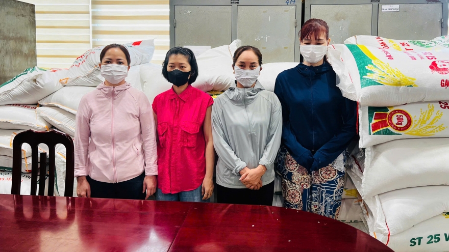 Làm giả 17,3 tấn "gạo ngon nhất thế giới", hai chủ cửa hàng bị khởi tố