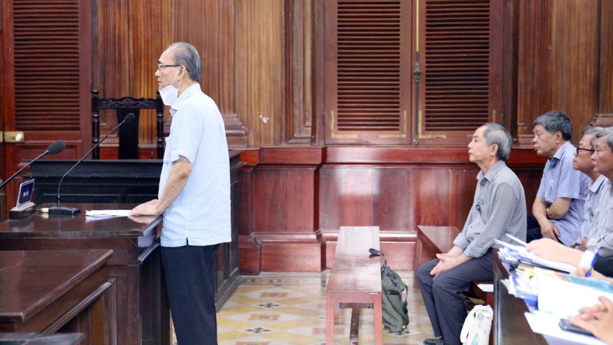 Dàn cựu lãnh đạo Vinafood II hầu toà vì sai phạm trong chuyển nhượng đất công