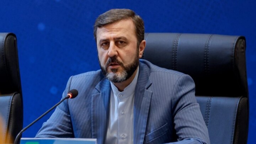 Iran và 3 nước châu Âu tiến hành đàm phán hạt nhân