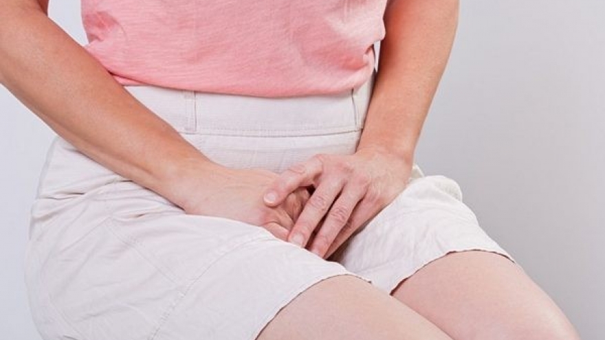 Xử lý thế nào khi gặp tình trạng tiểu không kiểm soát khi gắng sức?
