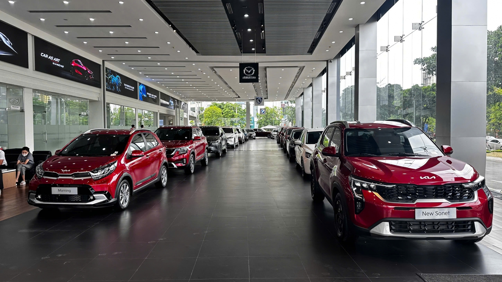 Hậu tháng Ngâu, nhiều mẫu SUV đô thị giảm giá dồn dập