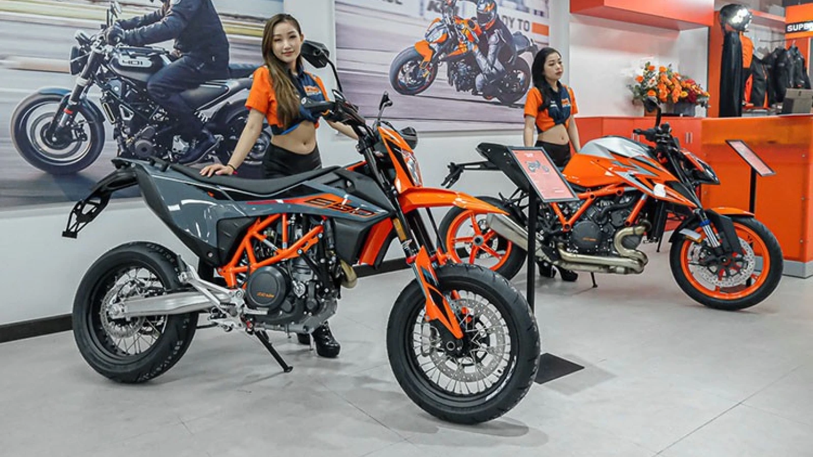 Hai thương hiệu xe châu Âu KTM & Husqvarna tạm ngừng kinh doanh ở Việt Nam