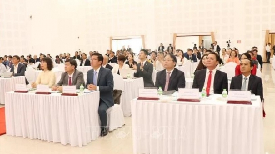 Lao forum, trade fair promote development of East-West economic corridor