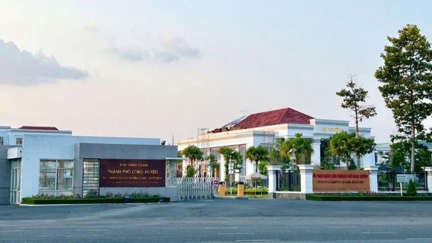 An Giang xem xét kỷ luật hàng loạt cán bộ tại Long Xuyên và Châu Phú