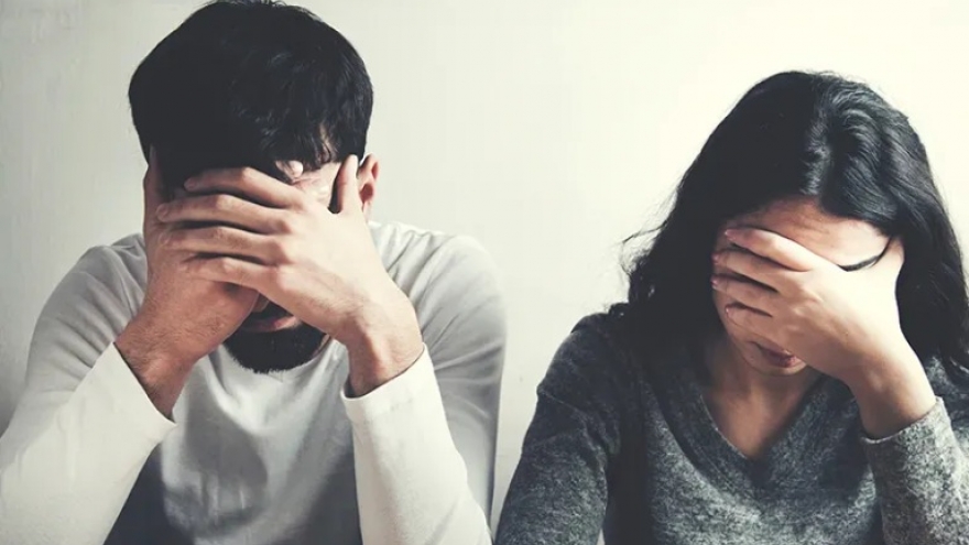 Tha thứ nhiều lần đến khi chồng tôi ngoại tình với hàng xóm ngay sát vách