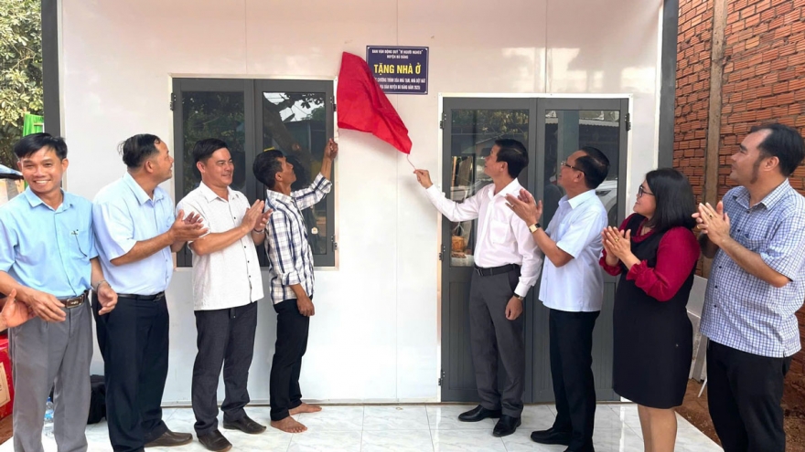 Bình Phước về đích sớm trong hành trình xóa nhà tạm, nhà dột nát