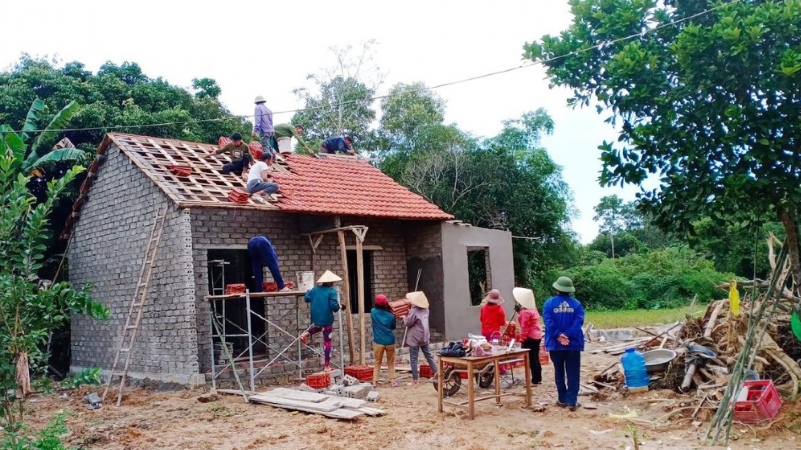 Trong 6 ngày, Nghệ An khởi công, đưa vào sử dụng hơn 1000 nhà ở cho người nghèo
