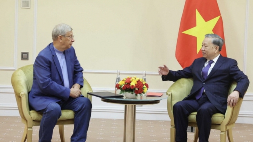 Vietnam, Russia issue joint statement on major orientations for comprehensive strategic partnership in new period