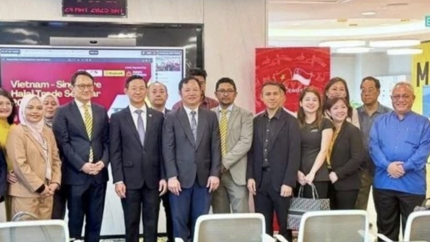 Vietnam, Singapore cooperate to expand Halal market