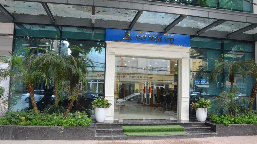 Chủ tịch Hà Nội chỉ đạo sắp xếp bố trí trụ sở, giải quyết chế độ cán bộ dôi dư