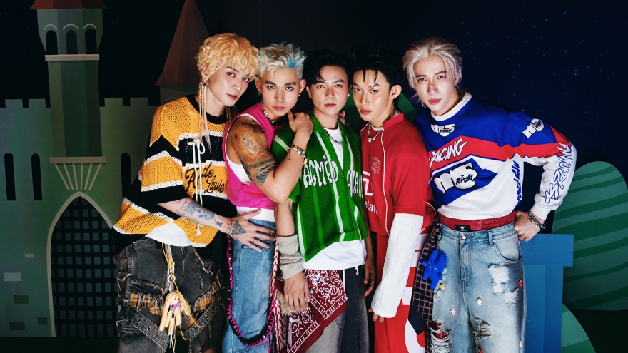 Có gì trong MV debut của nhóm nhạc bước ra từ "Anh trai vượt ngàn chông gai"?